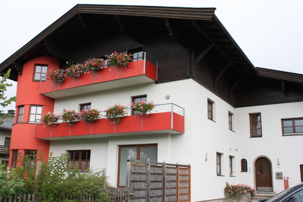 Appartementhaus Bergblick Leogang Exterior foto
